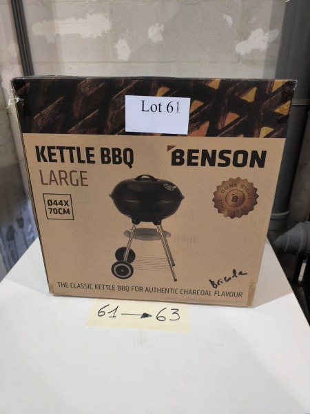 Een houtskoolbarbecue (diameter 44) van BENSON – kavel bij Auctionline, Anderlecht
