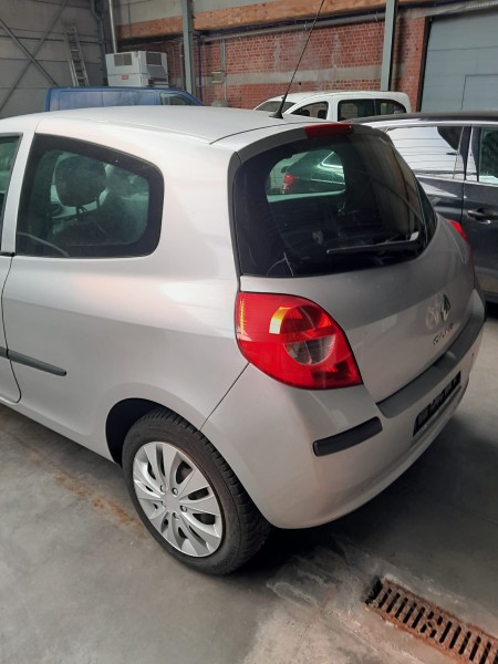 Renault Clio (2007) – veiling bij Auctionline, Roeselare