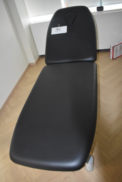 Een MANUMED-massagetafel – kavel bij Auctionline, Anderlecht