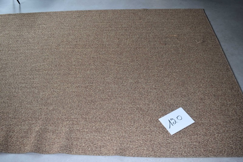 Een kokosmat (3 m x 2 m) – kavel bij Auctionline, Anderlecht