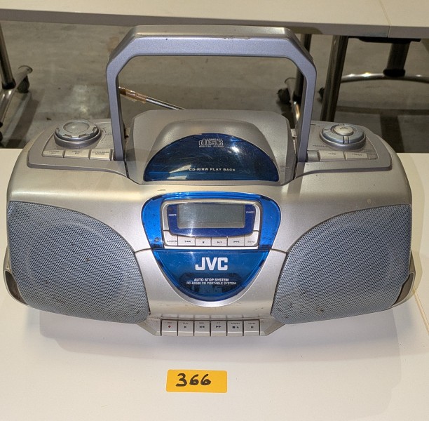 Een draagbare JVC-cd-radio – kavel bij Auctionline, Anderlecht