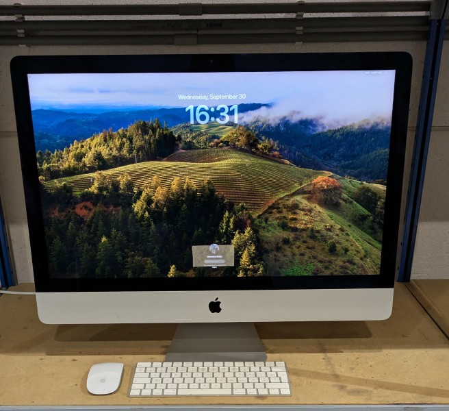 Een APPLE-computer – kavel bij Auctionline, Anderlecht