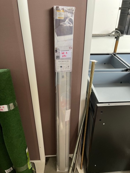 LOT B280 - Store occultant Home Creation pour fenêtre de toit VELUX UK08 – kavel bij Auctionline, Leglise