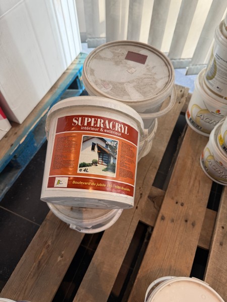 4 potten Superacryl Mat (4 l) – kavel bij Auctionline, Anderlecht