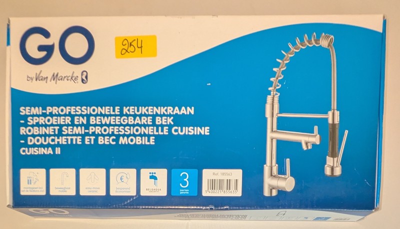 Een semi-professionele keukenkraan met handdouche GO van VAN MARCKE – kavel bij Auctionline, Anderlecht