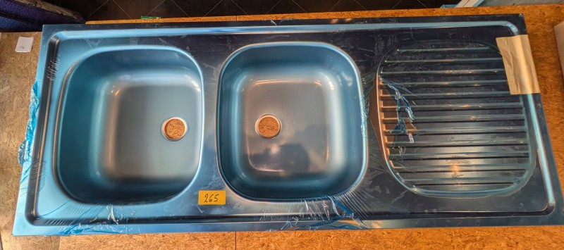 Een dubbele roestvrijstalen wastafel RODI (120x50) – kavel bij Auctionline, Anderlecht