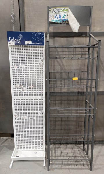 2 metalen winkelrekken (1 zwarte van RIBILAND en 1 witte van SOLERA) – kavel bij Auctionline, Anderlecht